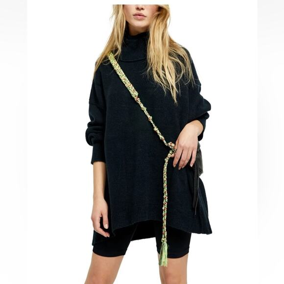 Free People Afterglow mock neck black oversized sweater Small Style # OB982299 - Picture 2 of 10